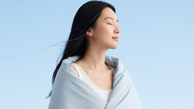 Focuses on R&D, production &branding of towels
